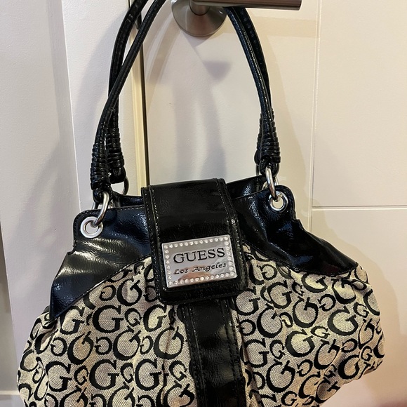 Guess Handbag - Picture 4 of 4